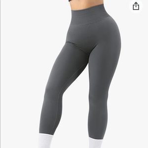 Amazon Gray Leggings